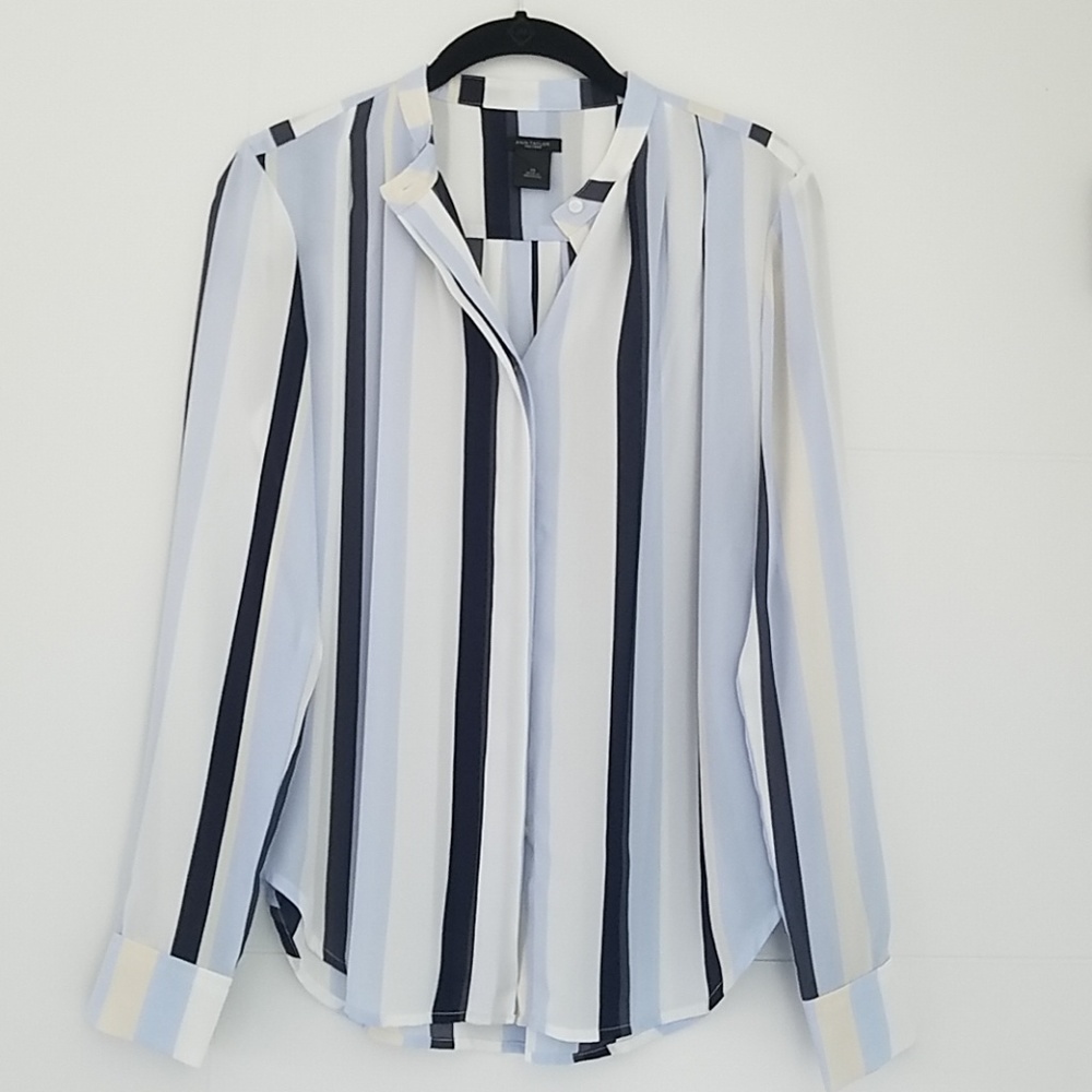 NWOT Ann Taylor Blouse - XS